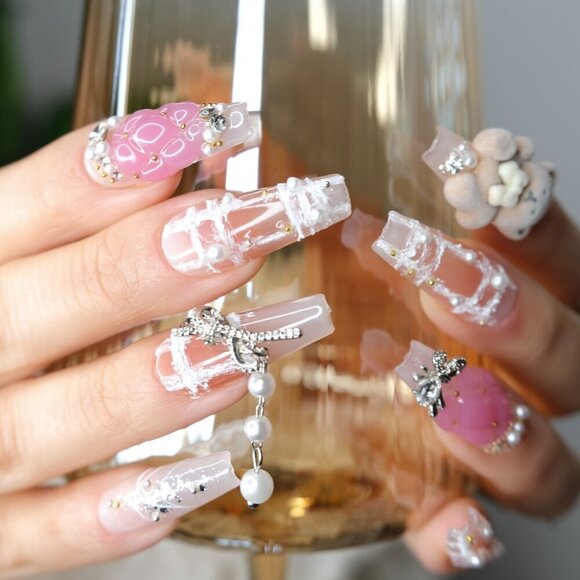 tipsy | Handmade Press On Nails | Long Coffin| 3D Nail | Crochet | Beary Pearly - Picture 11 of 16